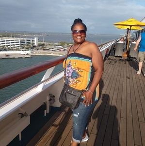 Meet your Posher, Sherri